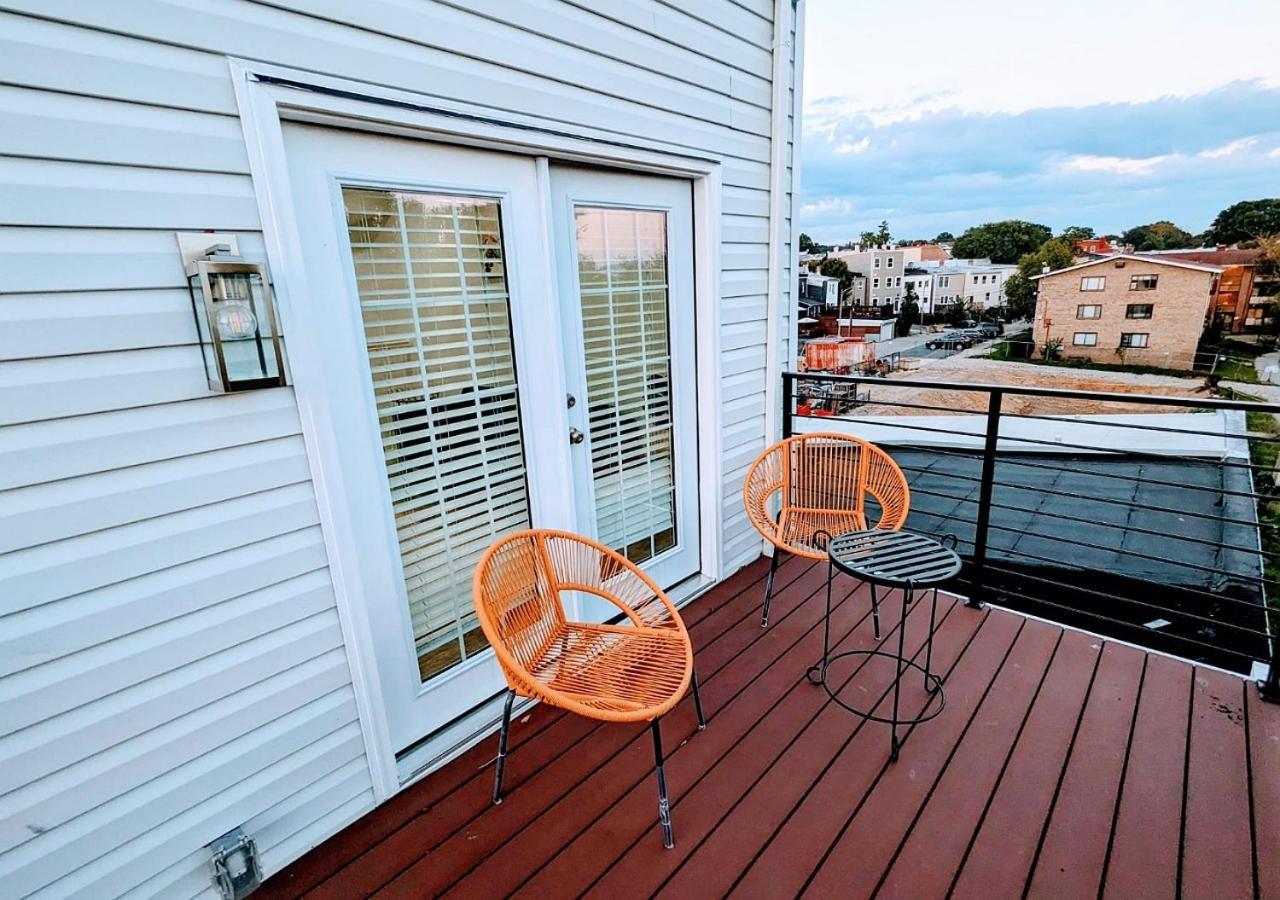 Luxurious 3 Bedroom Apt With A Beautiful Balcony 华盛顿哥伦比亚 外观 照片