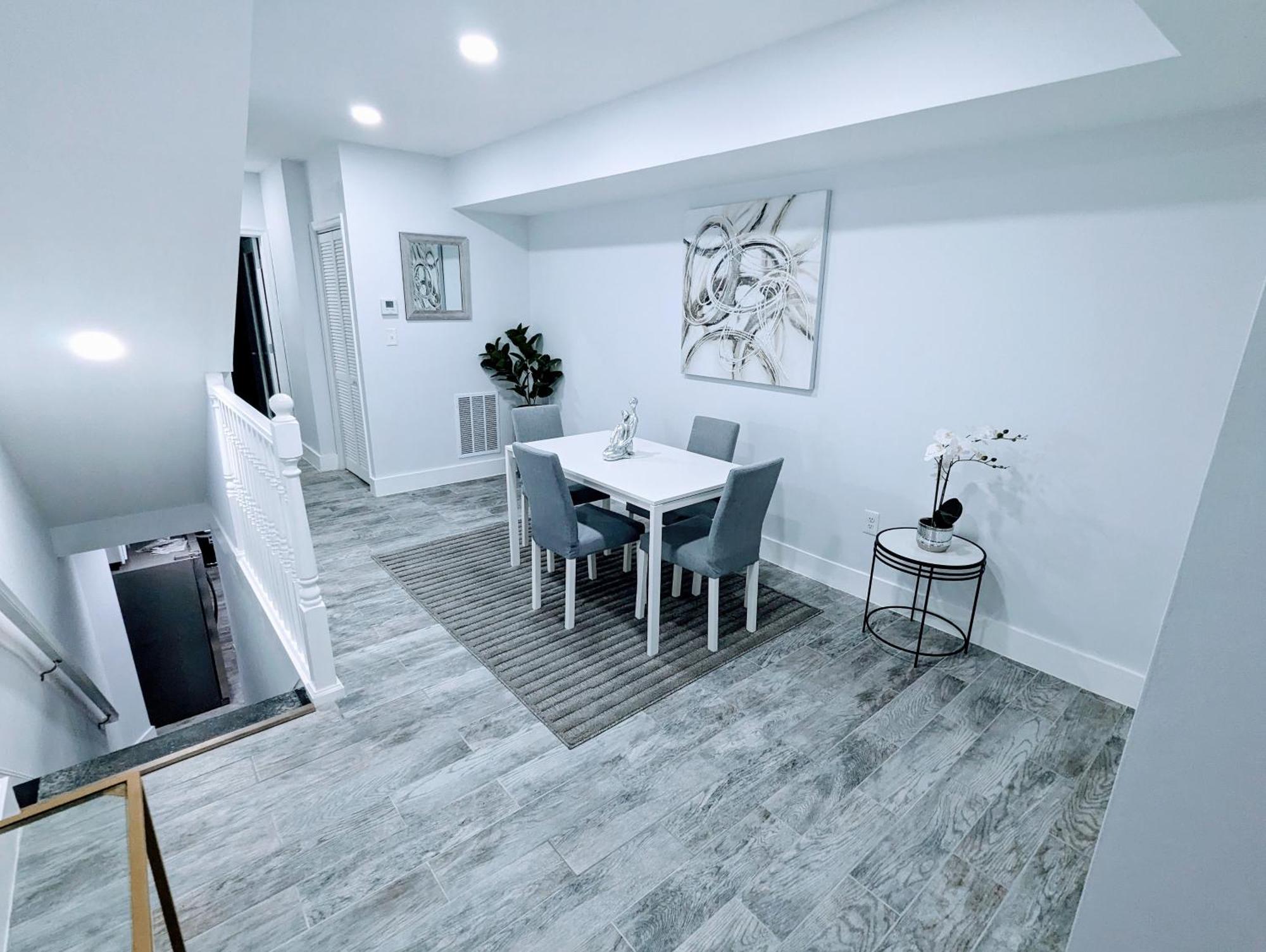 Luxurious 3 Bedroom Apt With A Beautiful Balcony 华盛顿哥伦比亚 客房 照片
