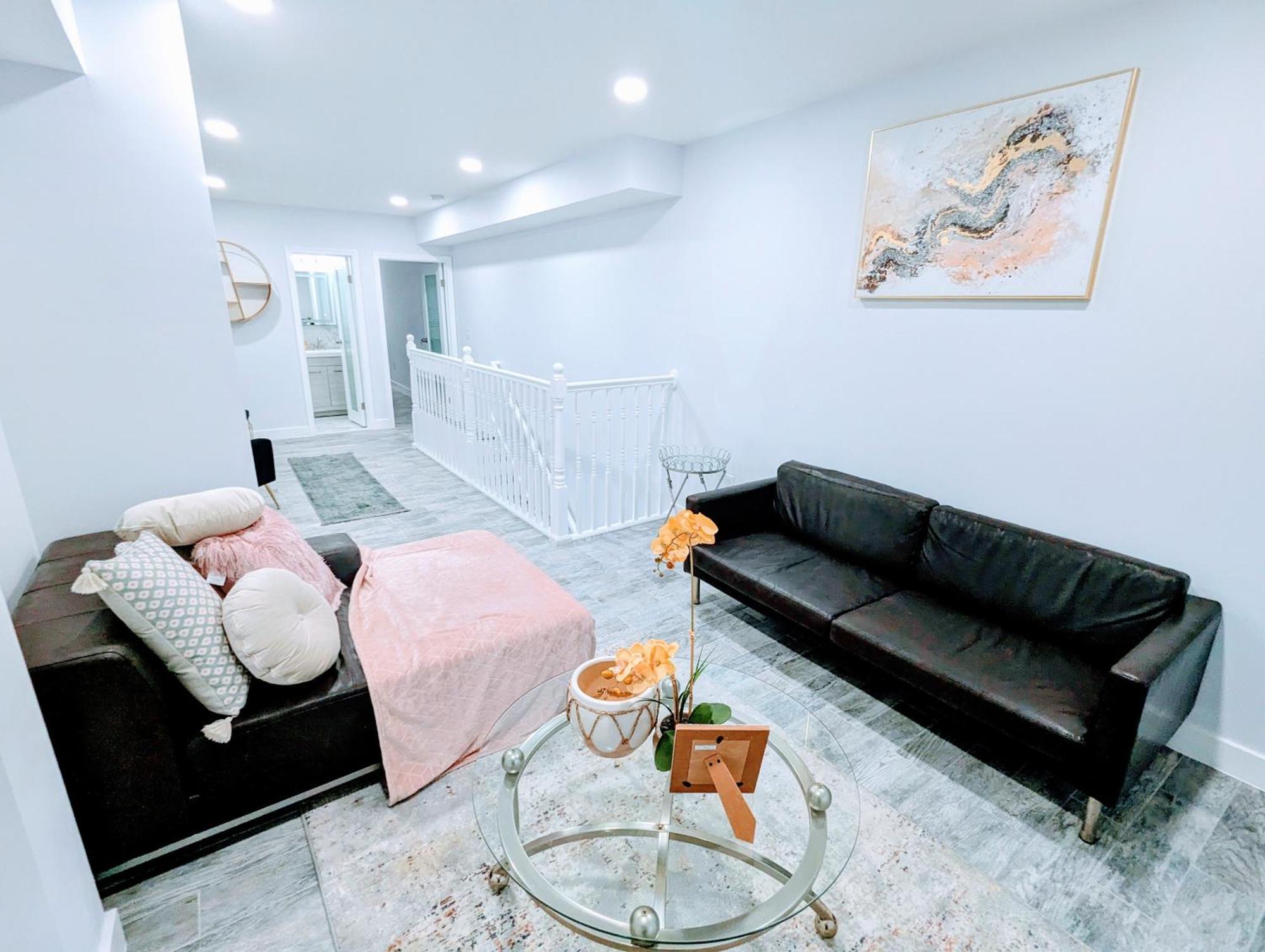 Luxurious 3 Bedroom Apt With A Beautiful Balcony 华盛顿哥伦比亚 客房 照片
