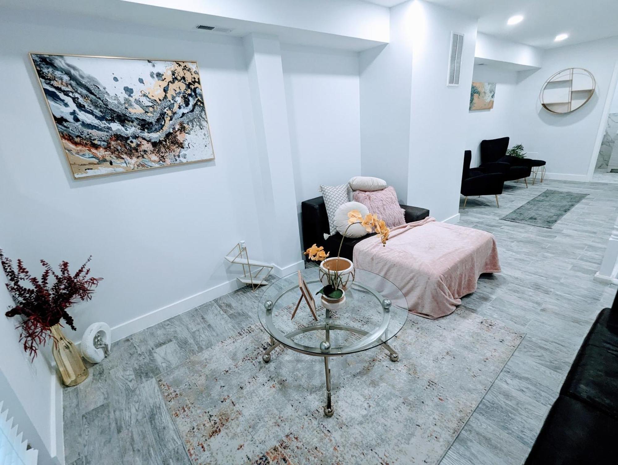 Luxurious 3 Bedroom Apt With A Beautiful Balcony 华盛顿哥伦比亚 客房 照片